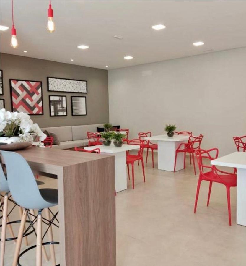 Paris Prox Metro Bras Feirinha Madrugada Templo Salomao Apartamento