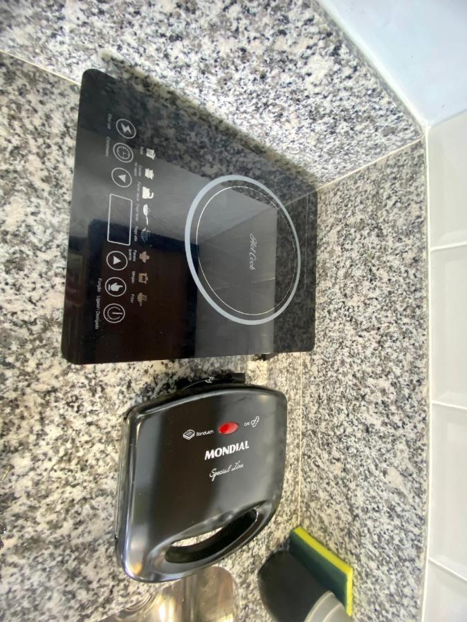 Apartamento Paris Prox Metro Bras Feirinha Madrugada Templo Salomao